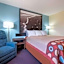 Super 8 by Wyndham College Station