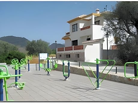 Hostal y Apartamento Rural Los Naranjos