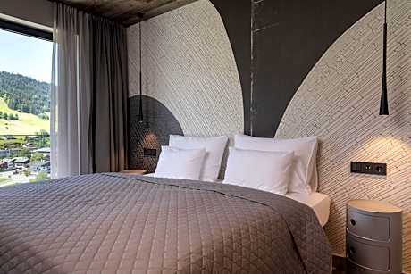 Deluxe Apartment with Whirlpool