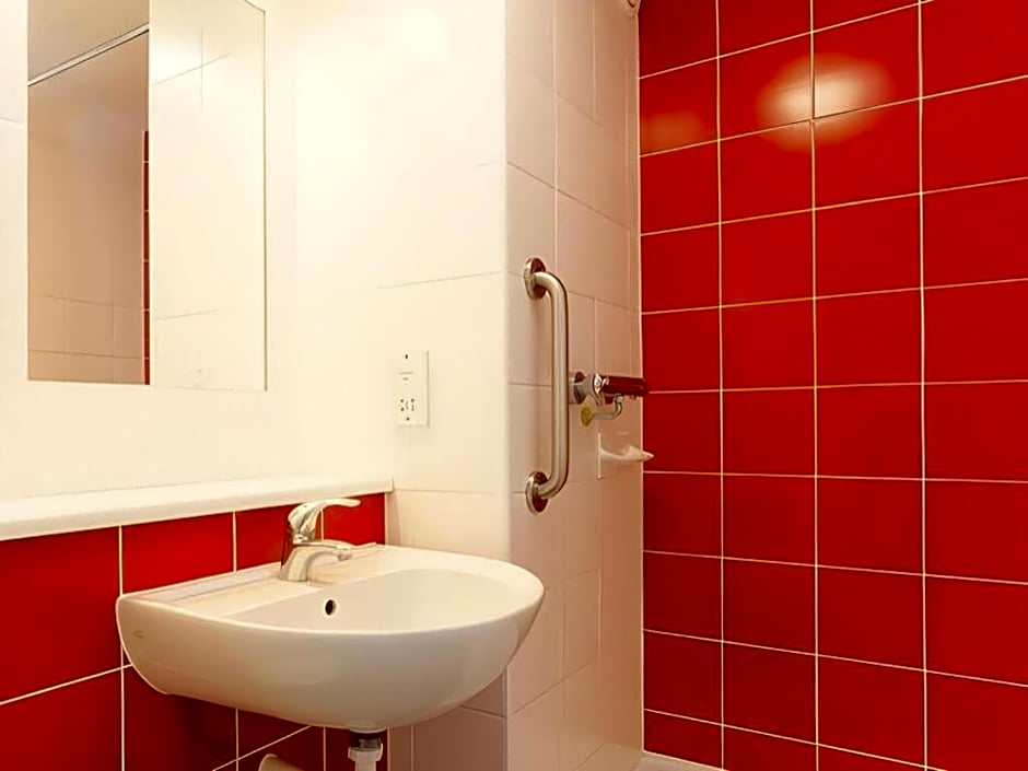 Travelodge Carlisle Central