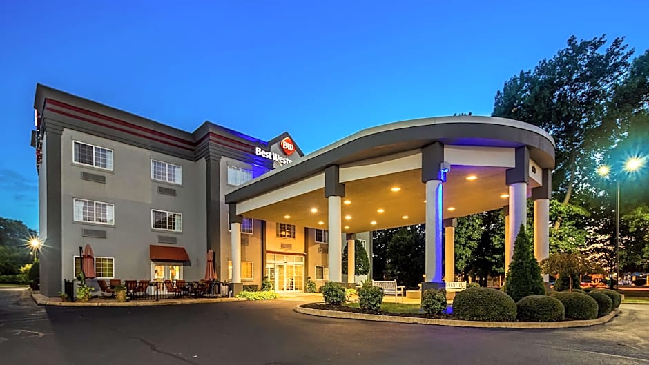 Best Western Plus Newport News Inn & Suites