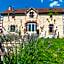 Chai du Chateau de Morteuil