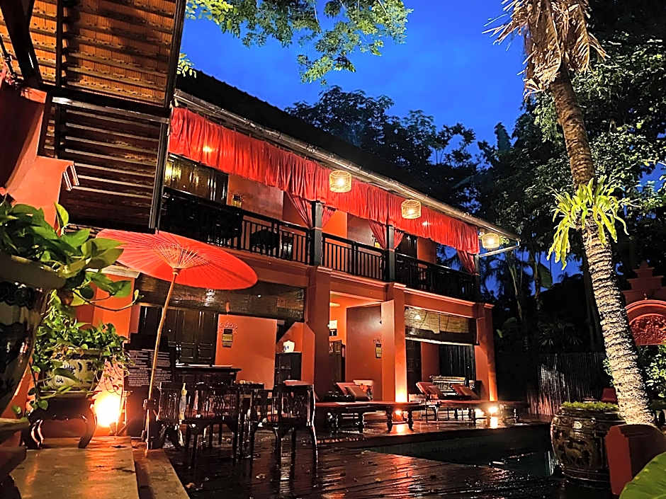 Tri Yaan Ros Colonial House