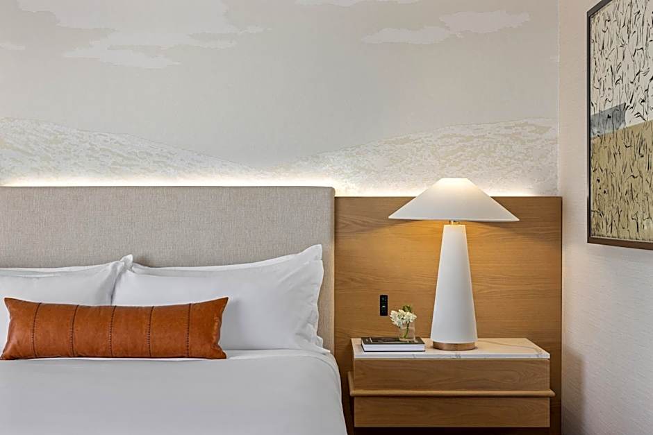 Omni Las Colinas Hotel