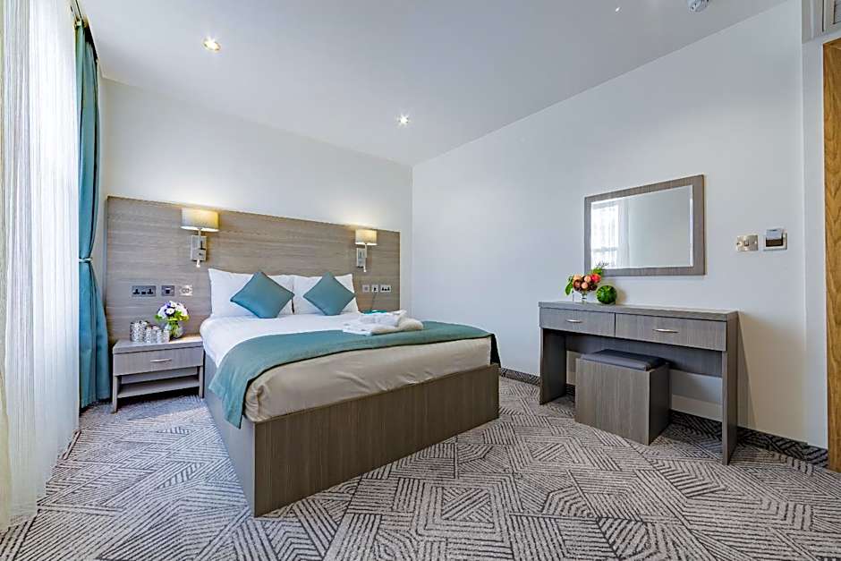 The Lion & Key Hotel