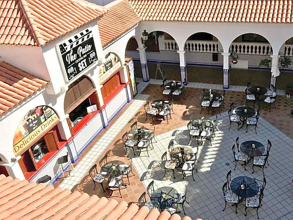 Beverly Hills Heights - Excel Hotels & Resorts