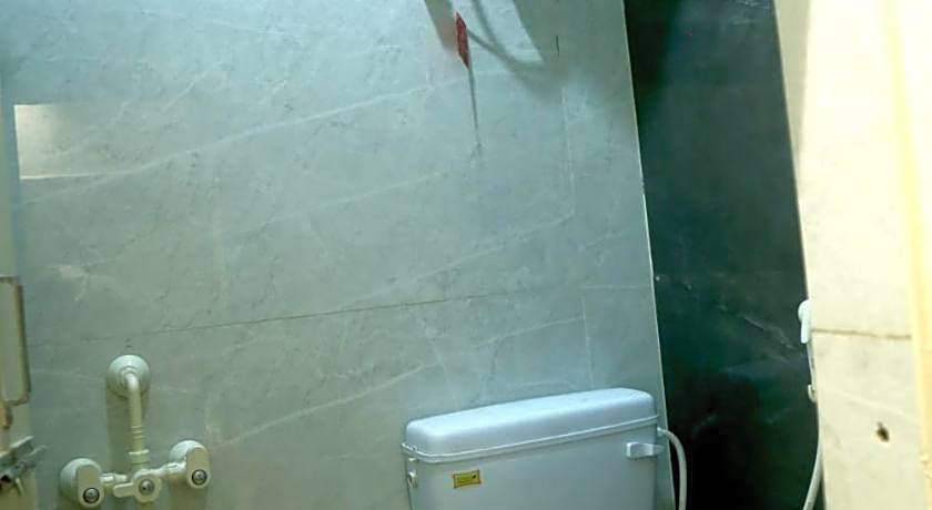 Pyrenees Hostel by Indian Culture