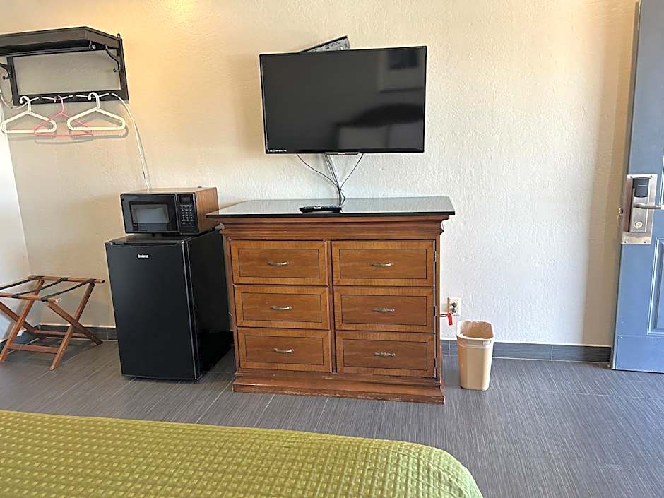 Dixon Motel