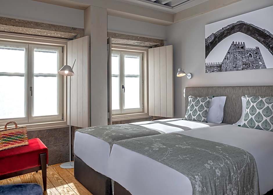 Porta Nova Collection House