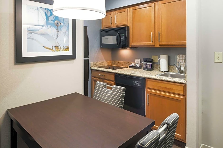 Homewood Suites By Hilton Cedar Rapids-North