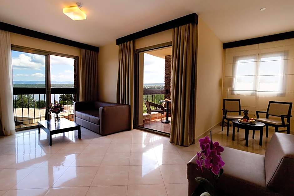 Photo 1 of 7 of Family Suite, Balcony