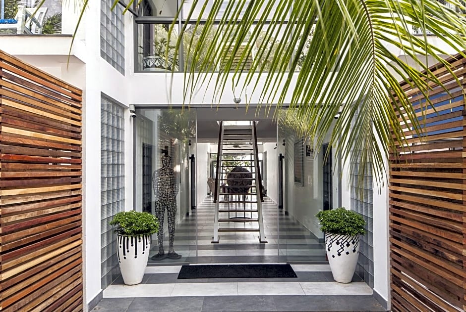 Owl And The Pussycat