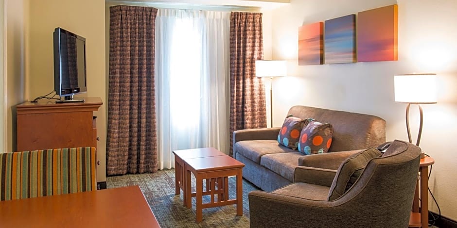 Staybridge Suites Fargo, an IHG Hotel