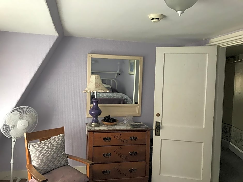 The Monadnock Inn
