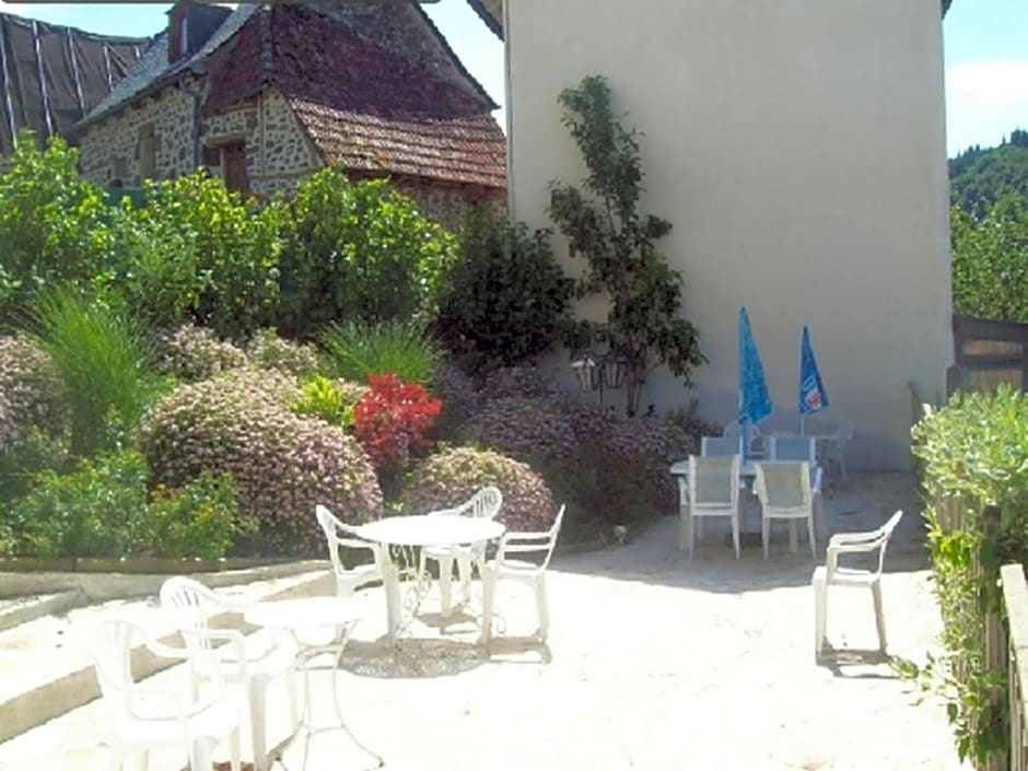 LOGIS HOTEL Les Tilleuls