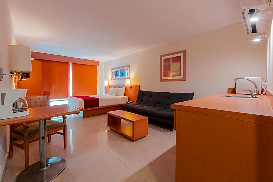 City Express by Marriott Mazatlán