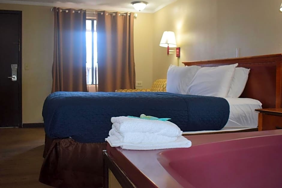 Knights Inn Detroit Area/Farmington Hills