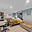Super 8 by Wyndham McAllen/Downtown