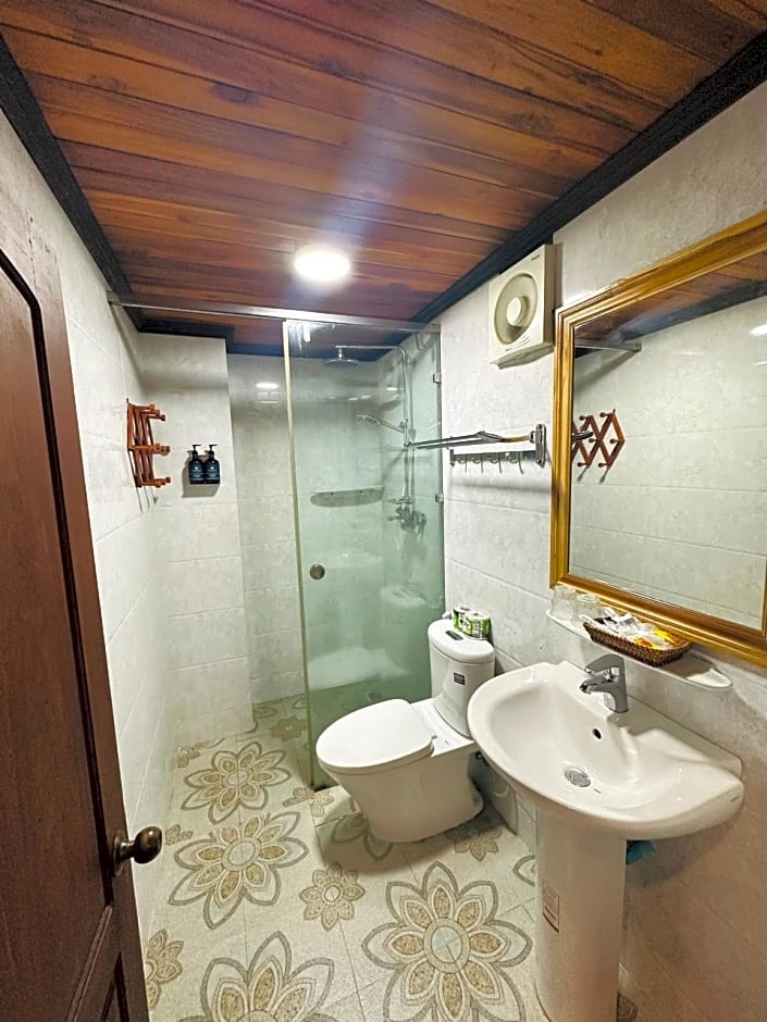 Luang Prabang Oudomlith Villa & Travel