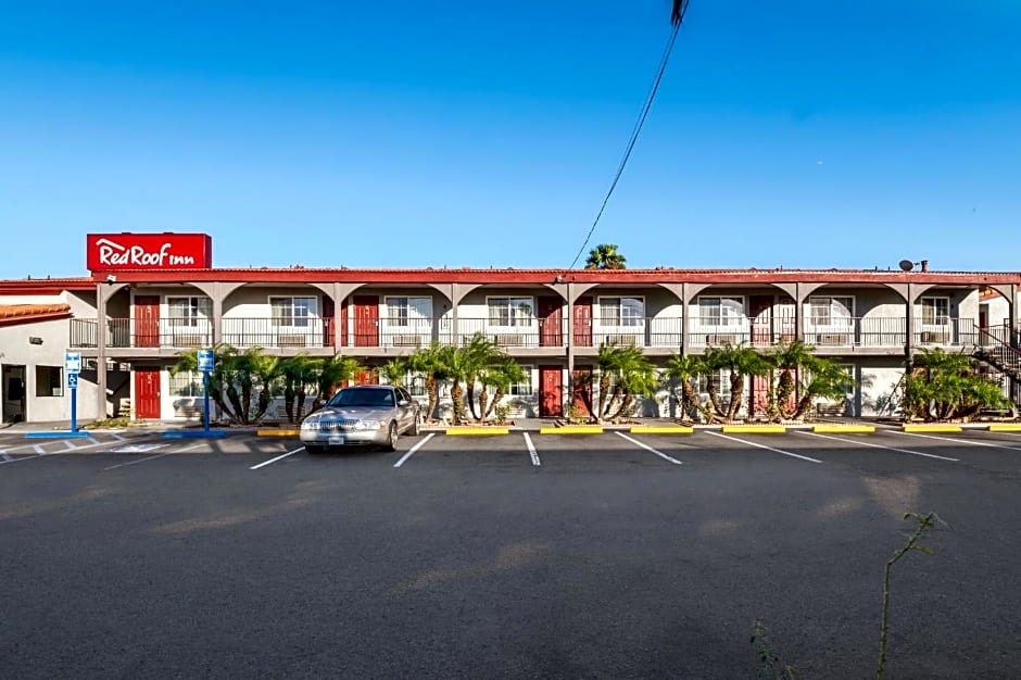 Red Roof Inn Los Angeles - Bellflower