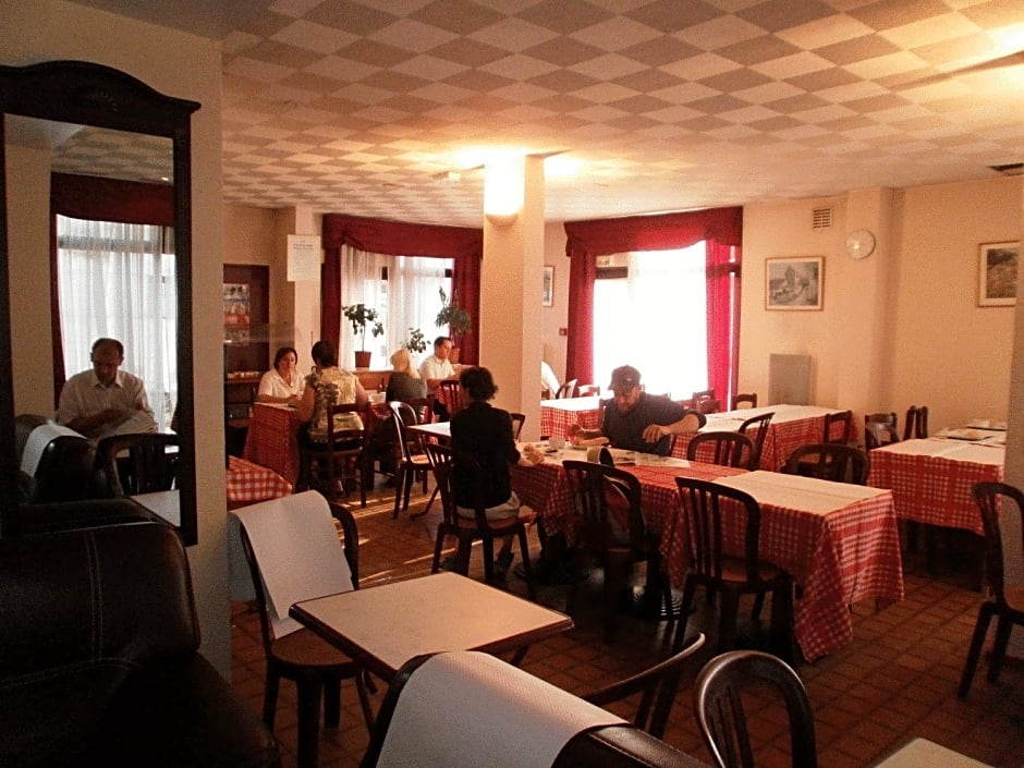 Hipotel Paris Marne La Vallee – Noisiel, TX