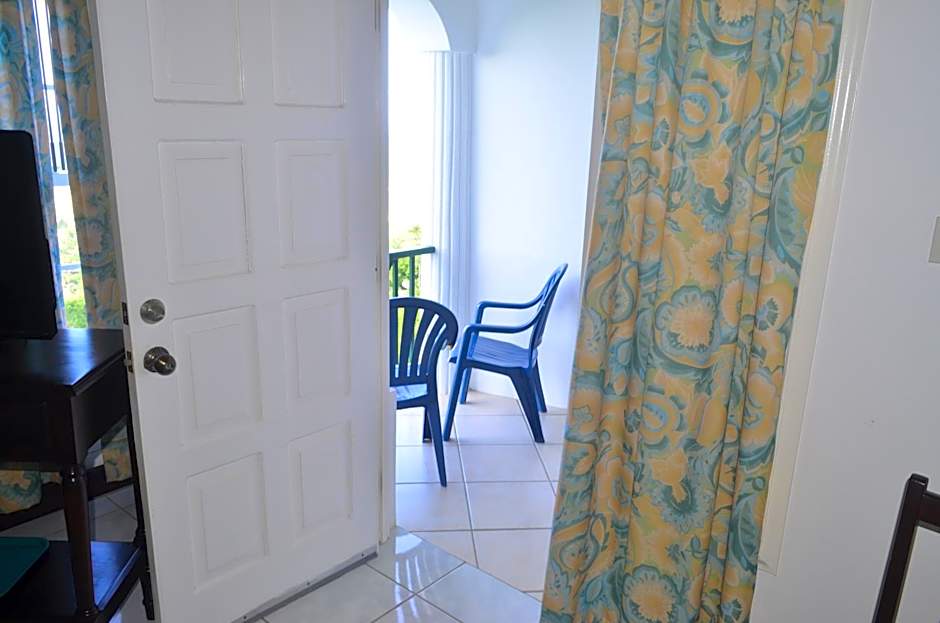 Pink Rock Inn Bed and Breakfast