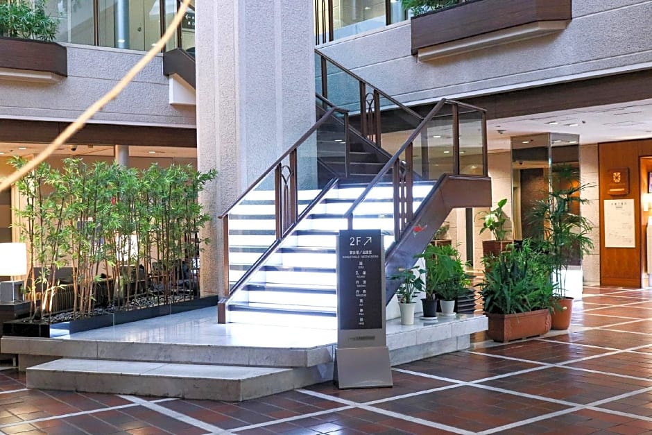 CYPRESS HOTEL Nagoya-eki Mae