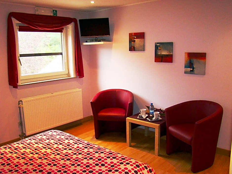 B&B Woodside