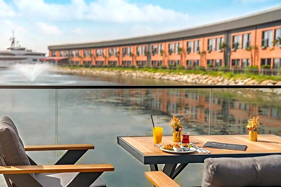 Crowne Plaza Istanbul Tuzla Viaport Marina By IHG