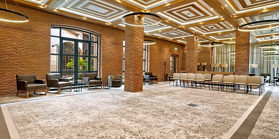 Crowne Plaza Borjomi By IHG