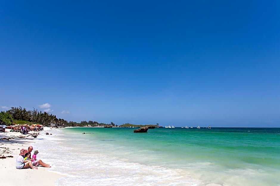 Turtle Bay Beach Club- All Inclusive