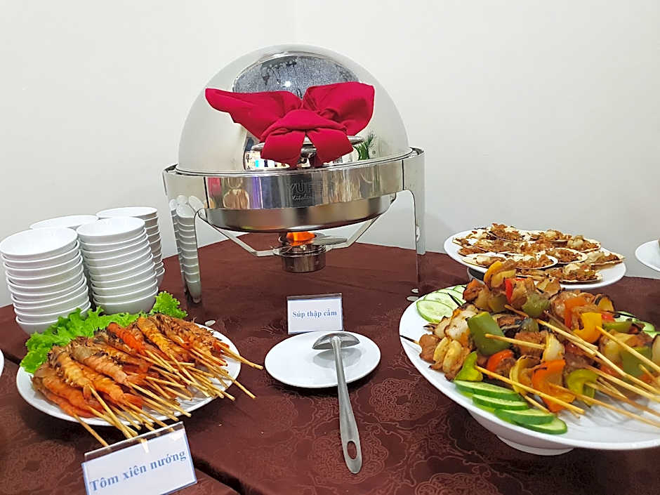 Phu Cuong Beach Hotel