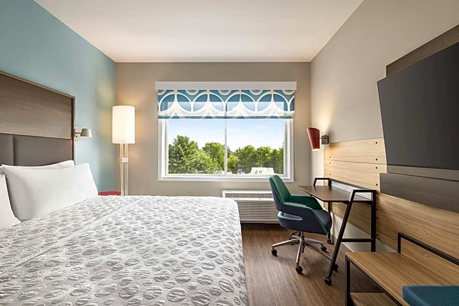 Tru by Hilton Martinsburg