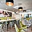 Super 8 by Wyndham Munich City North