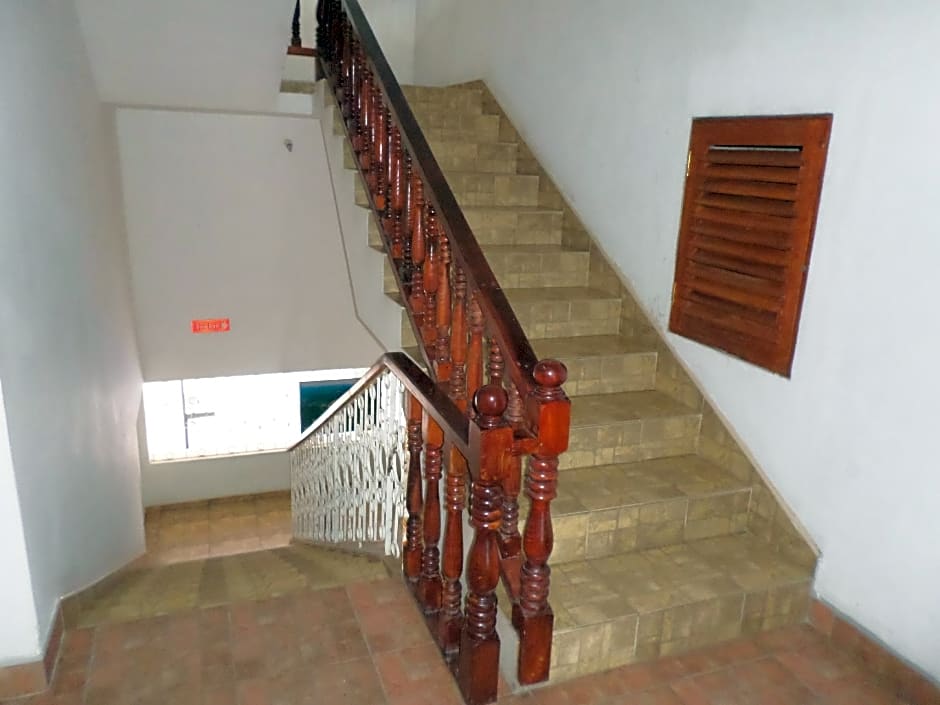 Majestic Tourist Hotel