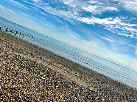 2 bed chalet Greatstone, New Romney sands holiday village 2mins from beach