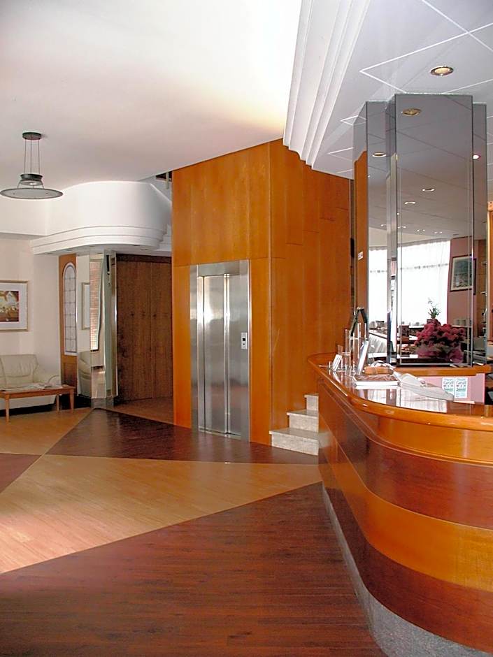 Hotel Frate Sole