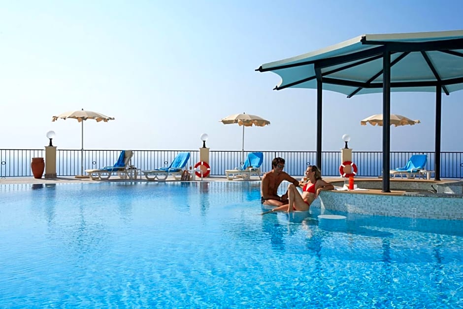 Capo Dei Greci Taormina Coast Hotel & SPA
