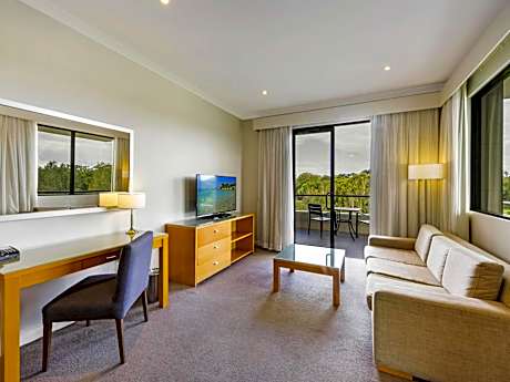 Privilege Room 1 Queen Bed and Balcony