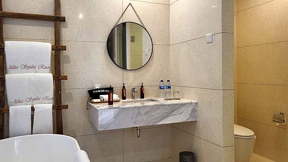 Adiwana Jelita Sejuba Natuna