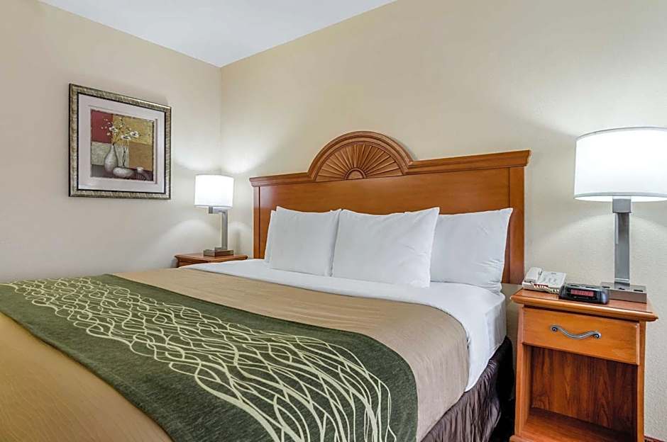 Super 8 by Wyndham Great Bend