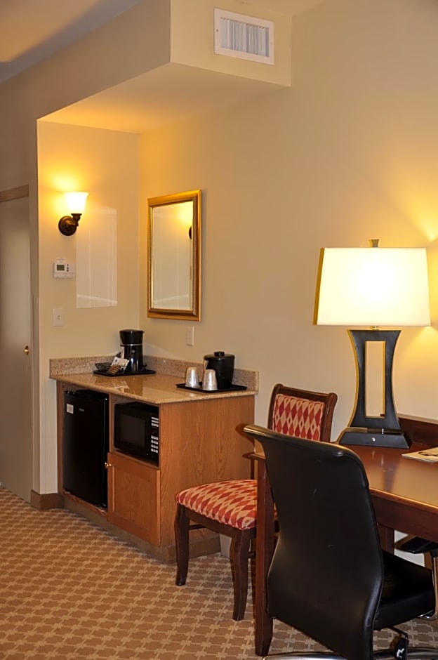 Country Inn & Suites by Radisson, Covington, LA