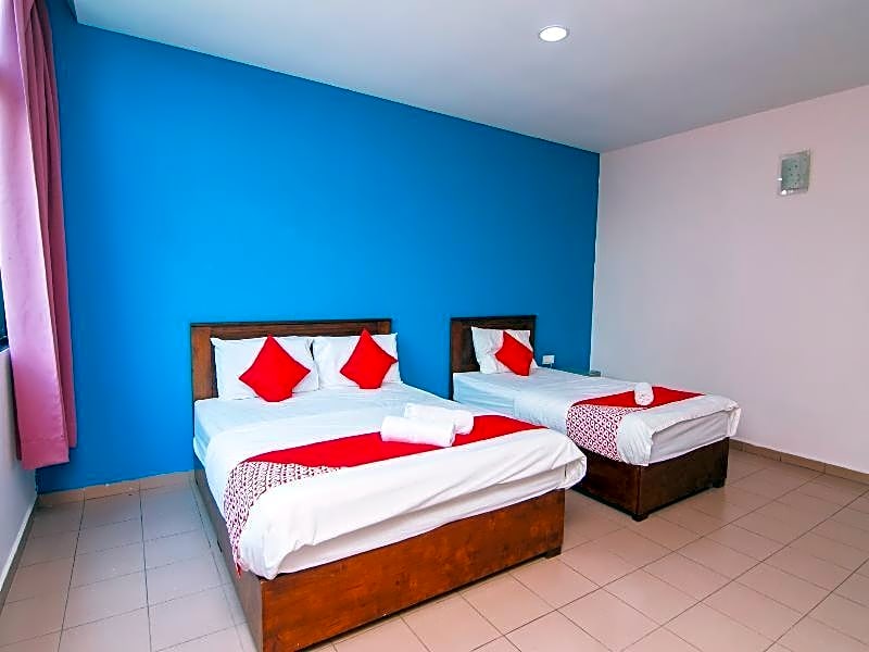 OYO 816 Hotel De Kiara