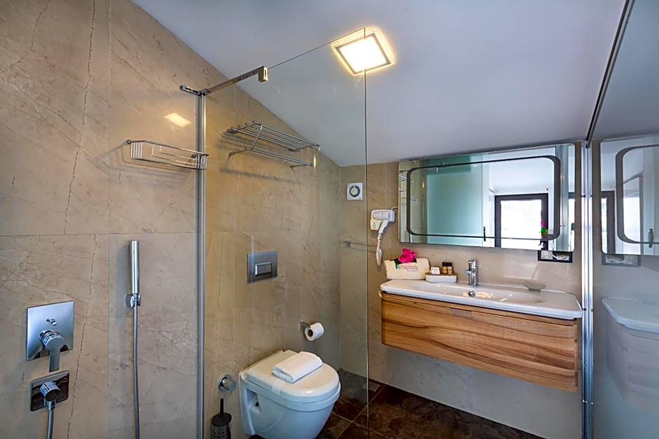 Rhapsody Hotel & Spa Kalkan