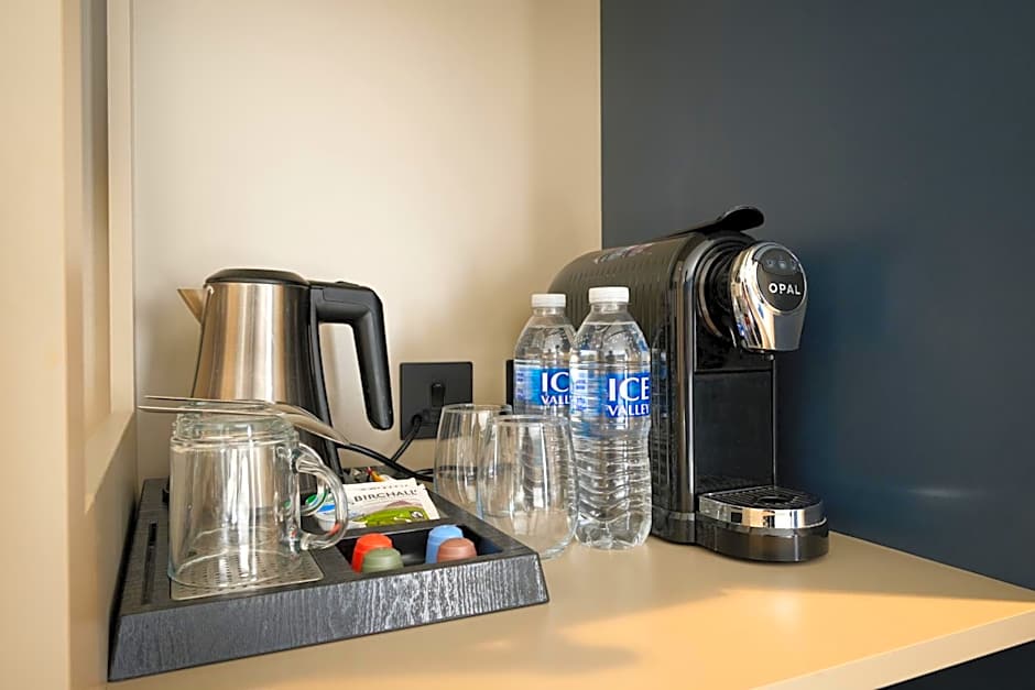 Spark by Hilton Luton