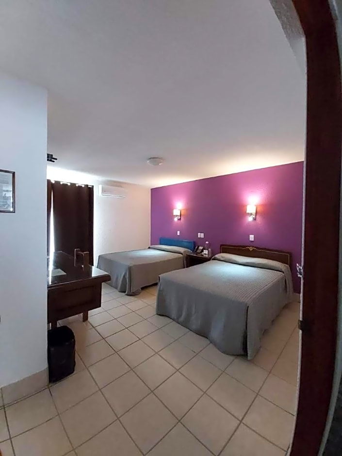 Hotel Aurora
