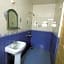 Veeniola Holiday Home