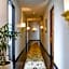 Melo Suites Hotel