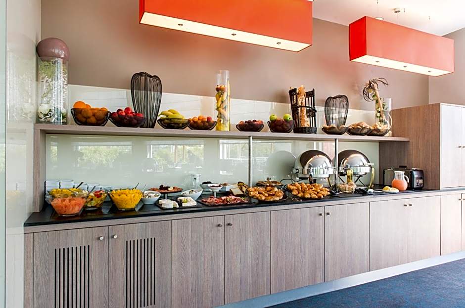 Best Western Plus Paris Val De Bievre