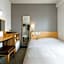 Super Hotel Yokkaichi Route 1